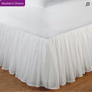 King Ruffled 18in Bed Skirt